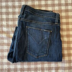 Hudson dark wash skinny jeans size 32